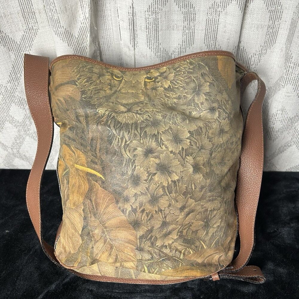 Vintage Salvatore Ferragamo Lion Print Crossbody Shoulder Bag Made in Italy